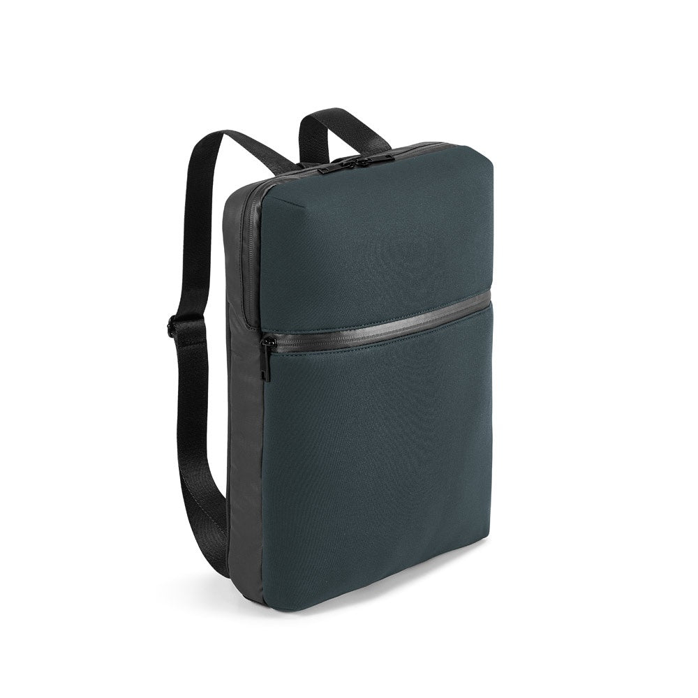 URBAN BACKPACK. Batoh na notebook 14'' v mäkkej škrupine a plachte - 133